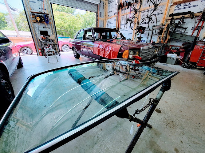 Walter's Auto Glass