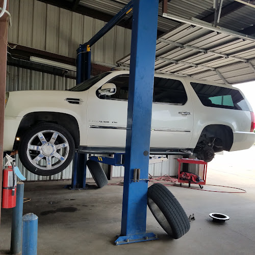 C & M Automotive