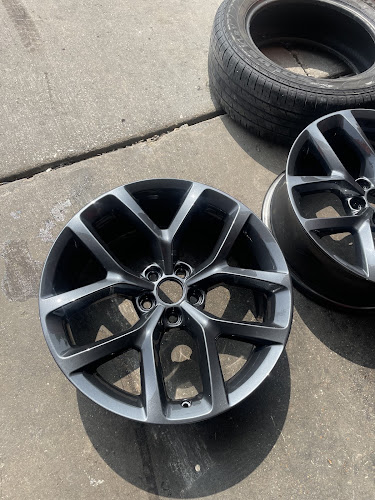 Auto king wheels and tires