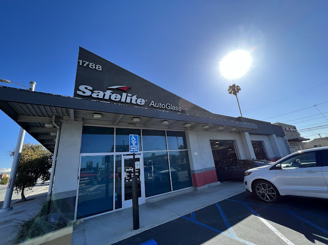 Safelite AutoGlass