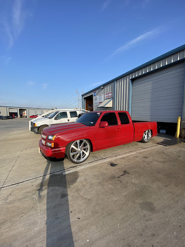 JST Kustoms