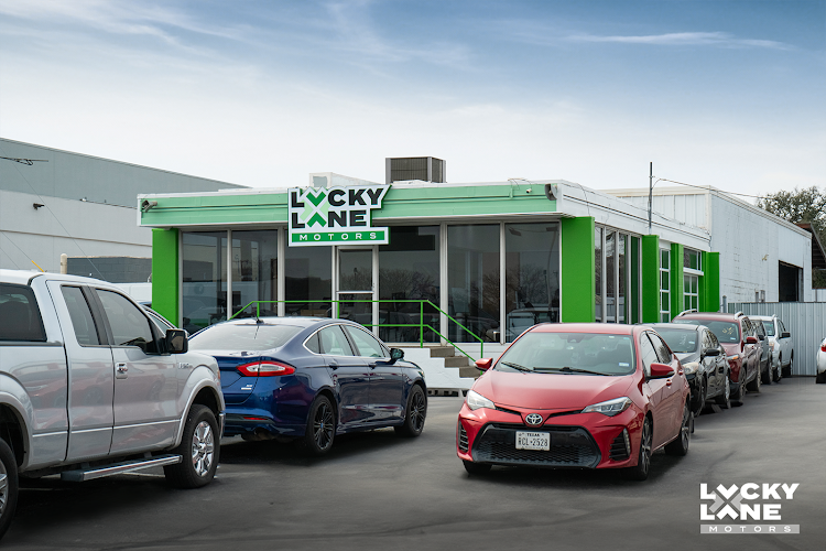 Lucky Lane Motors