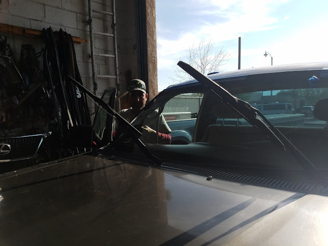 Rodriguez Auto Glass