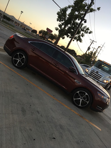 Meador Pre Owned Super Center