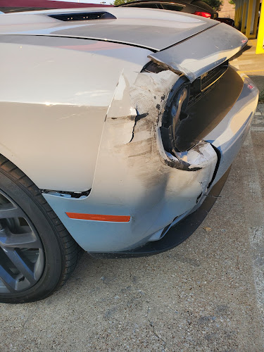 Quality Paintless Dent Removal