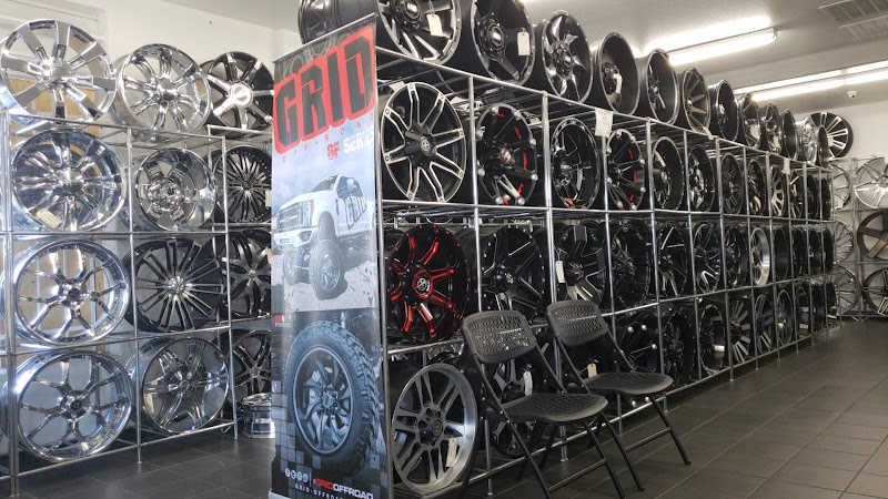 Tire Universe