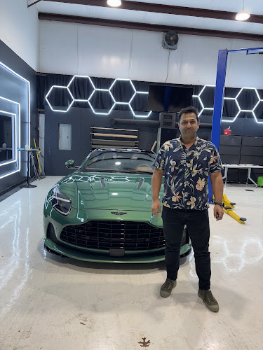 Advanced Auto Custom Wraps