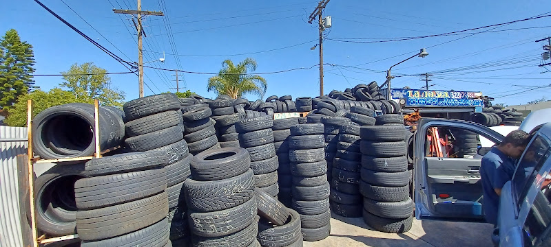 La Joya Auto Repair & Tire Shop La Joya Auto Repair & Tire Shop