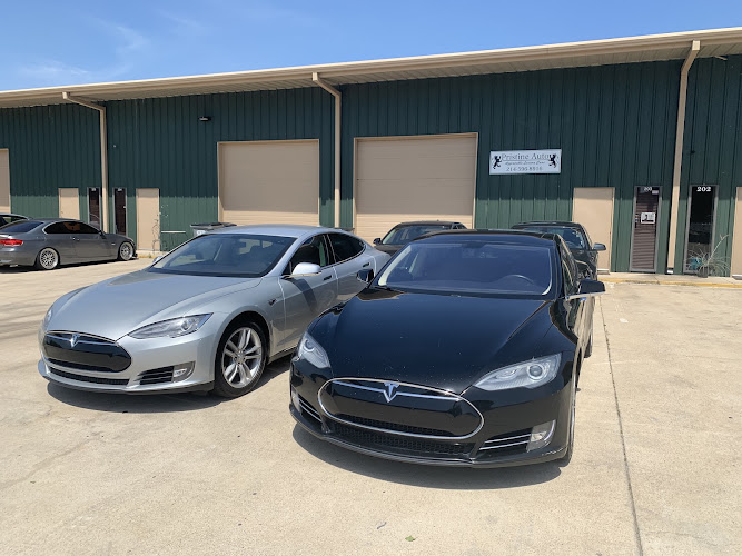 Pristine Auto LLC