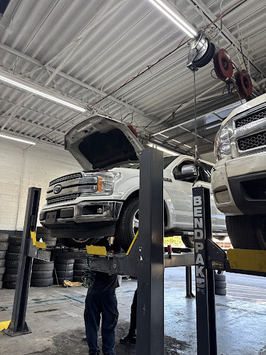 Apex Auto Center