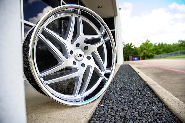 C & M Discount Tires and Wheels