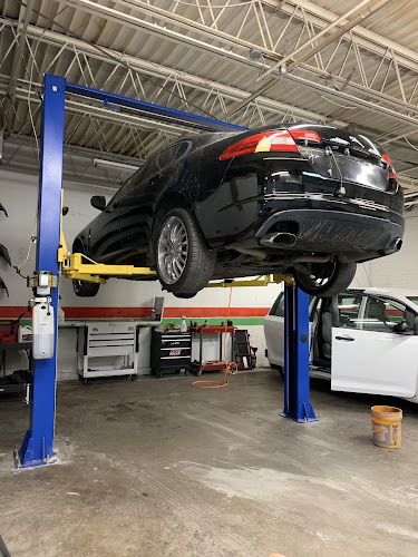 C16 Auto Body