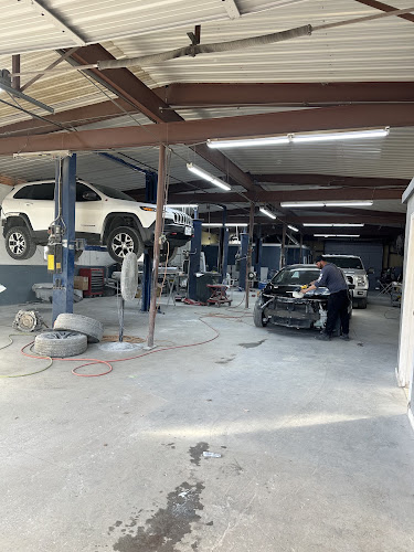 Garcia Paint & Body Shop