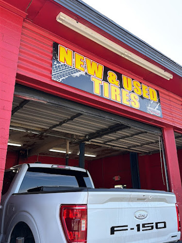 Speedy Tire and Muffler Garland