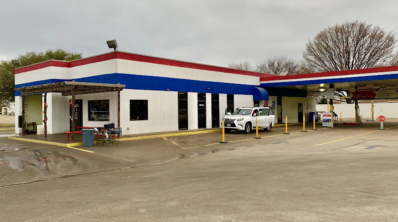 Super Star Car Wash - Garland Ave & Belt Line Rd