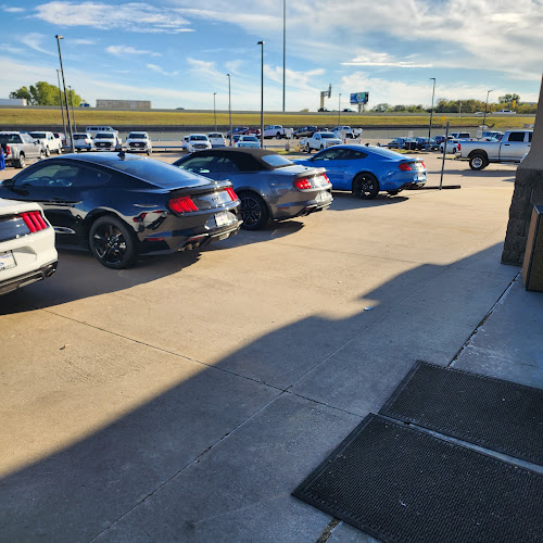 Grand Prairie Ford Service