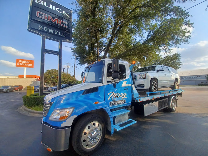 Nissi Towing- Servicio de Gruas en Grand Prairie Emergency Towing Service in Grand Prairie
