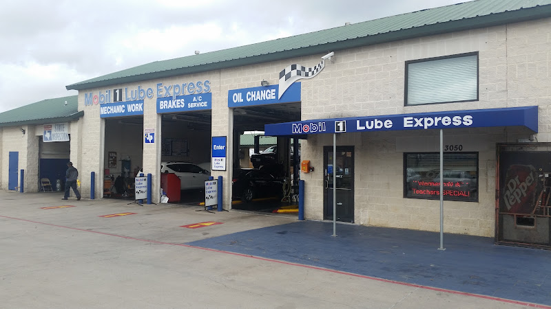 Mobil 1 Lube Express