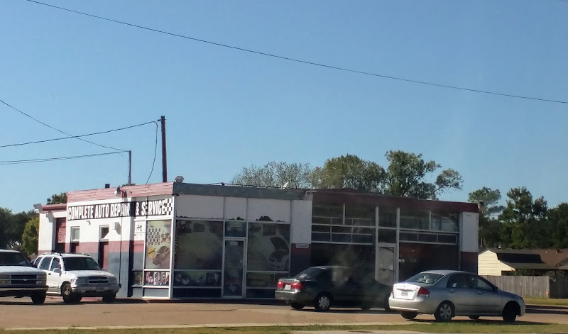Urbina's Auto Center