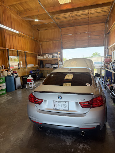 Greenville Discount Oil Service and window tint