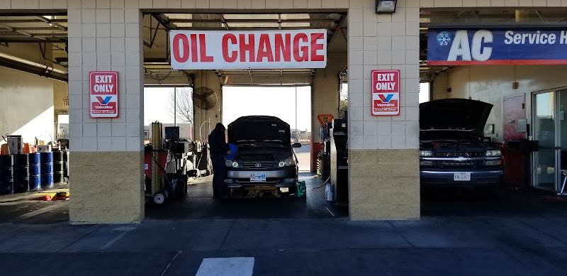 Valvoline Instant Oil Change