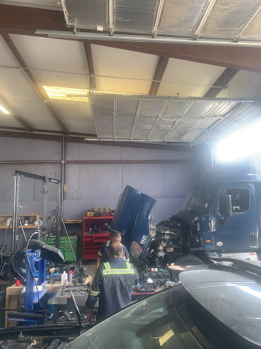 Truckin Trailer Mobile Fleet Services