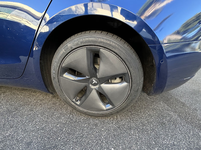 Pep Boys Auto Service & Tires