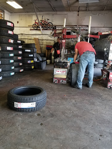 Latino Discount Tires