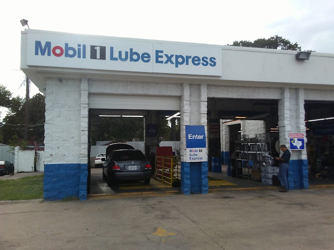 Mobil 1 Lube Express