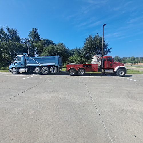 Primos Truck Service
