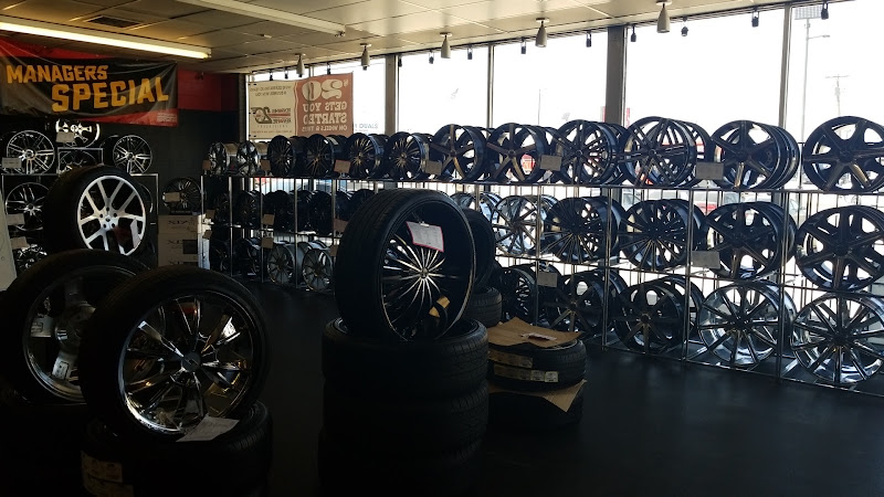 RAW Wheels & Tires