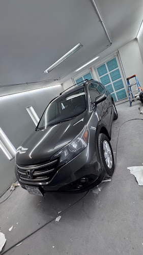 Sam's Body Shop