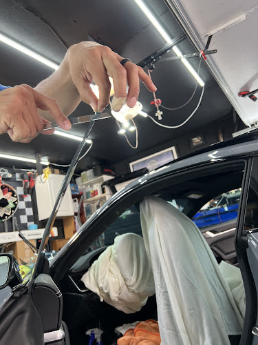 Luxury Glass Tinting Inc