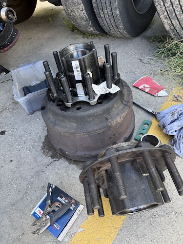 R&P MOBILE TRUCK & TRAILER REPAIR