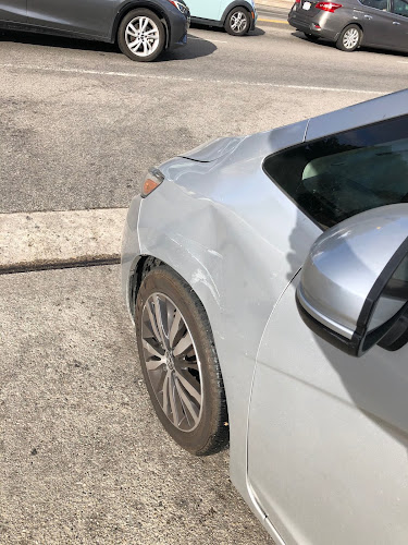 G & H Auto Body Shop