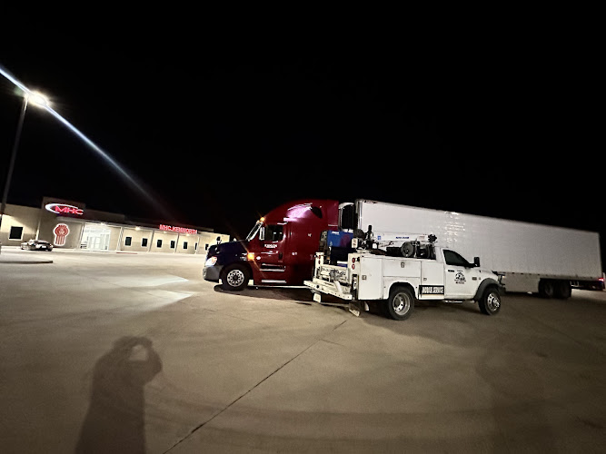 Nino’s Truck service