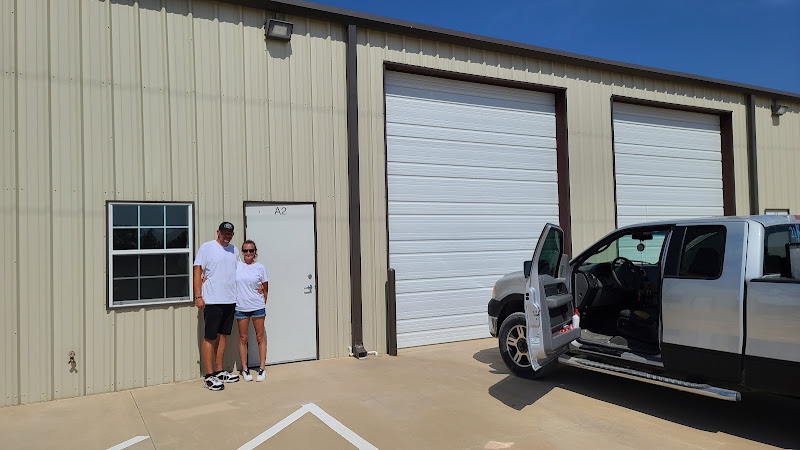 21 KustomZ LLC
