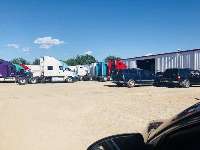 LNG Truck Repair