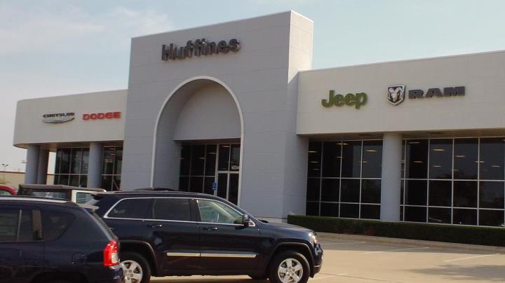 Huffines Chrysler Jeep Dodge RAM Lewisville
