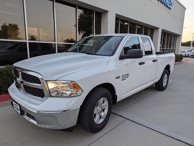 Huffines Dodge Pre Owned