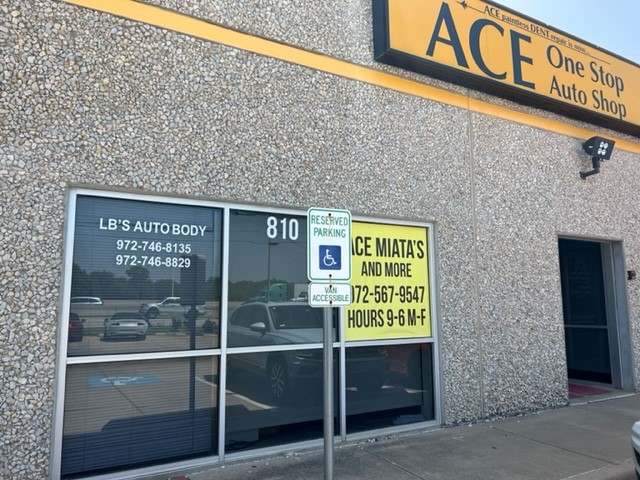 LB'S AUTO BODY SHOP