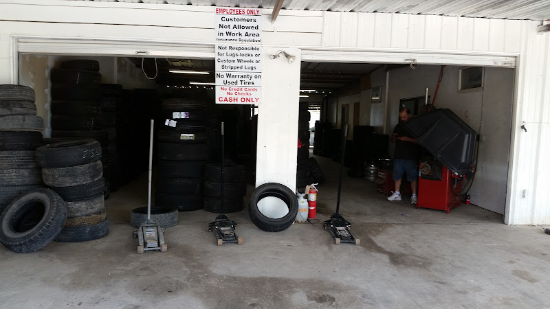 Jr’s Tire