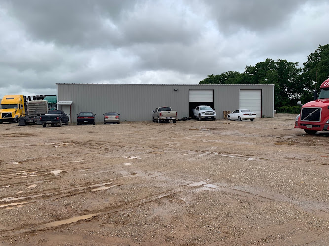 EM Truck Repair LLC