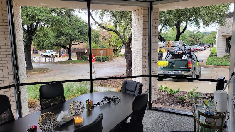 Detailed Window Cleaning