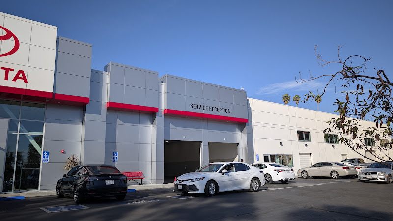 Toyota of Hollywood Service Center
