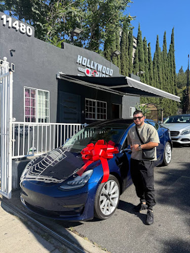 Hollywood Rides Inc.