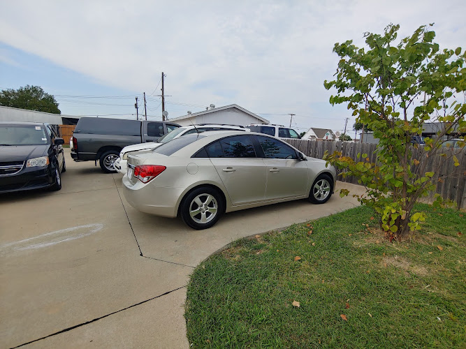 Moore's Car Corner