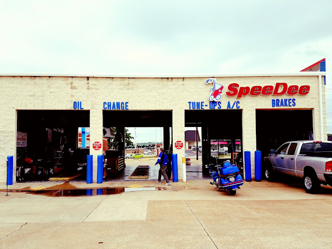 SpeeDee Oil Change & Auto Service