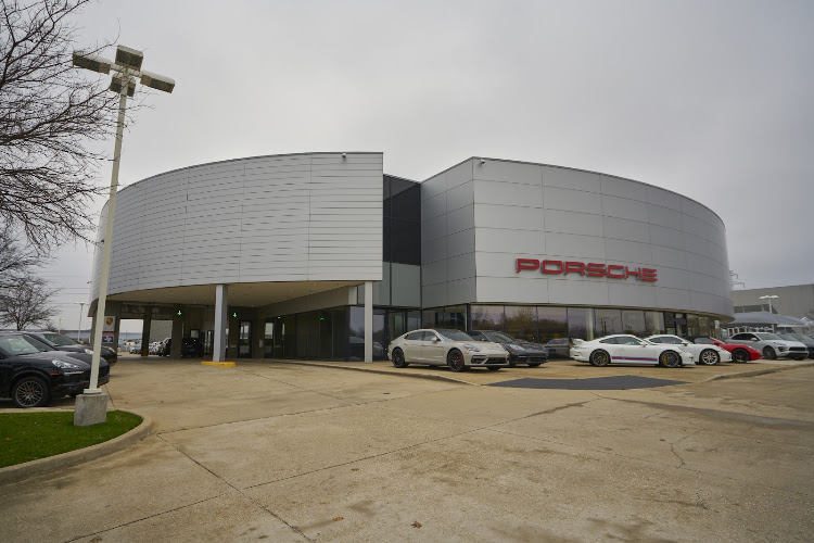 Porsche Plano Service Center