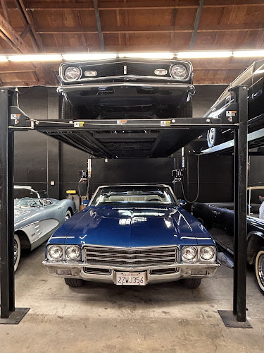 Hollywood Classic Cars